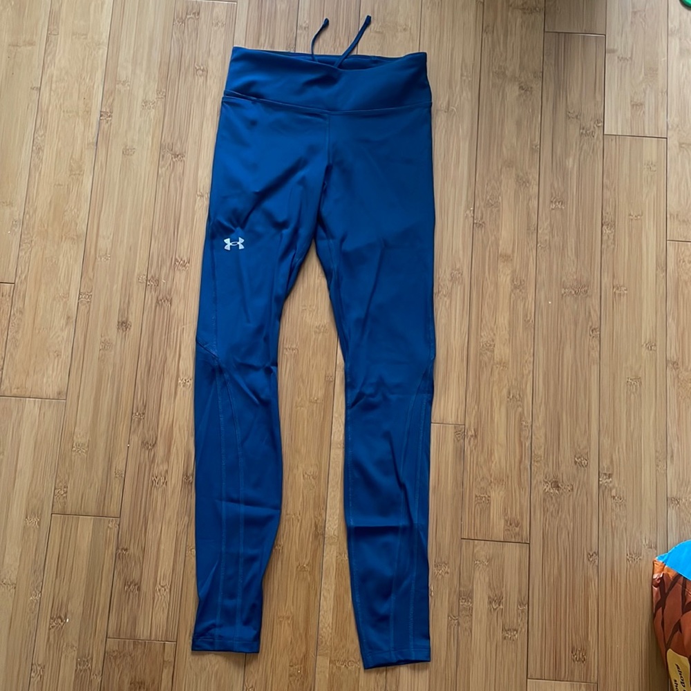Navy blue under armor leggings brand new with tags